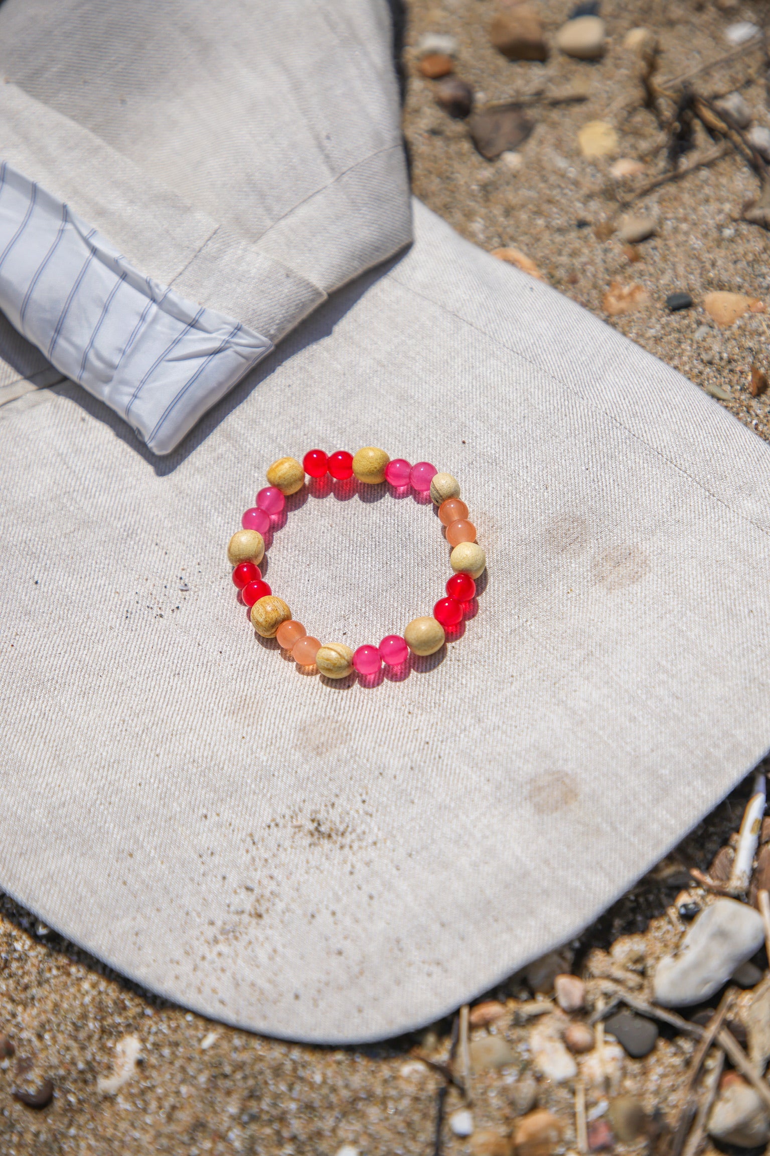 Muyu Flame – Ecuador Firelight Bracelet