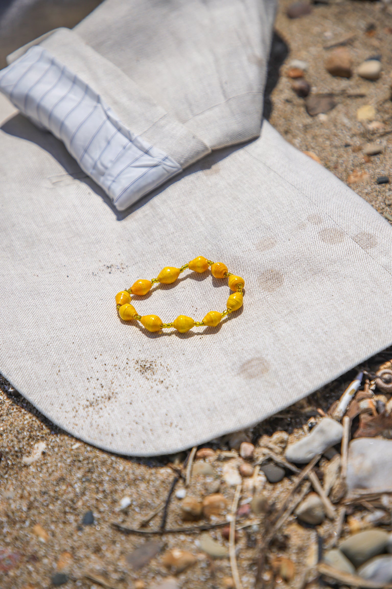 Golden Horizon – Uganda Paper Bead Bracelet